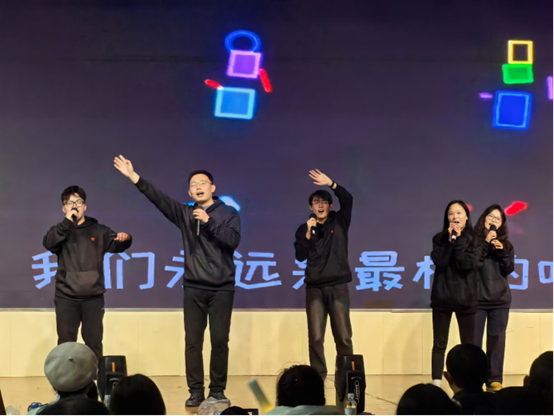 日韩三级